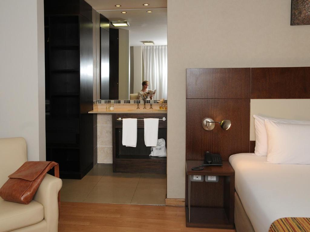 Del Bono Suites Art Hotel Сан Хуан Стая снимка